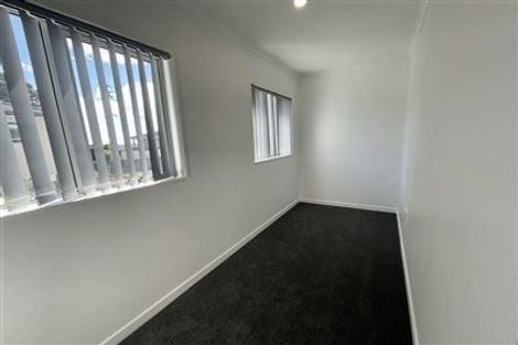 Photo of property in 271 Te Atatu Road, Te Atatu South, Auckland, 0610