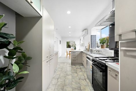 Photo of property in 22 Frederick Drive, Dinsdale, Hamilton, 3204