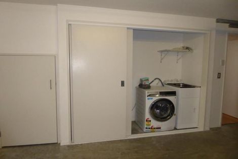 Photo of property in 42 Saddleback Grove, Karori, Wellington, 6012