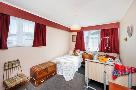 Photo of property in 18 Cardiff Street, Awapuni, Palmerston North, 4412