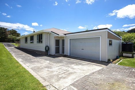 Photo of property in 16 Lake Ora Road, Te Kamo, Whangarei, 0112