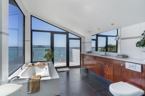 Photo of property in 67 Harbour View Road, Omokoroa, 3114