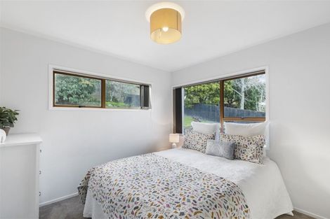 Photo of property in 54 Meadowvale Avenue, Forrest Hill, Auckland, 0620