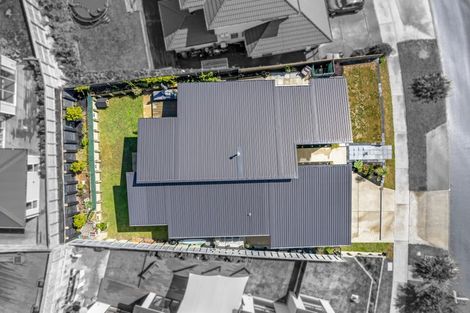 Photo of property in 6 Schooner Drive, Whitby, Porirua, 5024