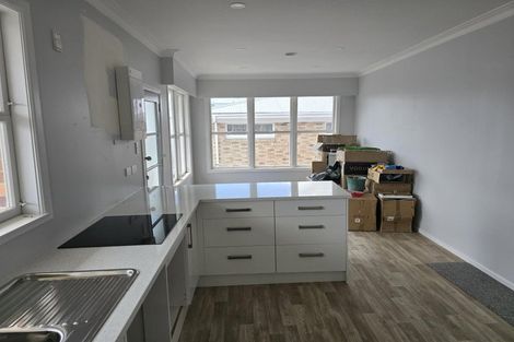 Photo of property in 70 Clevedon Road, Papakura, 2110
