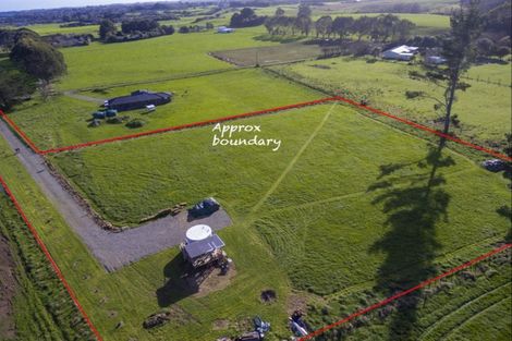 Photo of property in 213c Muhunoa East Road, Ohau, Levin, 5570