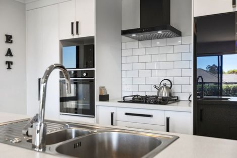 Photo of property in 21 Trans Tasman Way, Pyes Pa, Tauranga, 3112