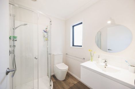 Photo of property in 5a Aokautere Drive, Fitzherbert, 4410