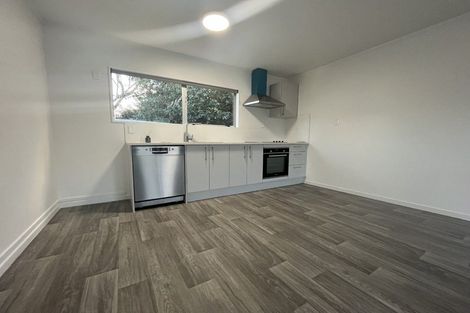 Photo of property in 14 Lincoln Road, Manurewa East, Auckland, 2102