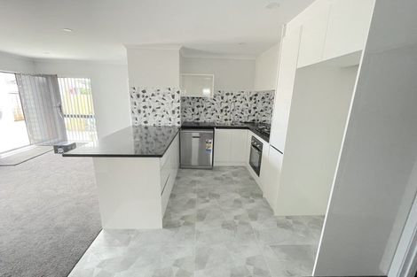 Photo of property in 7b Ashgrove Road, Mangere, Auckland, 2022