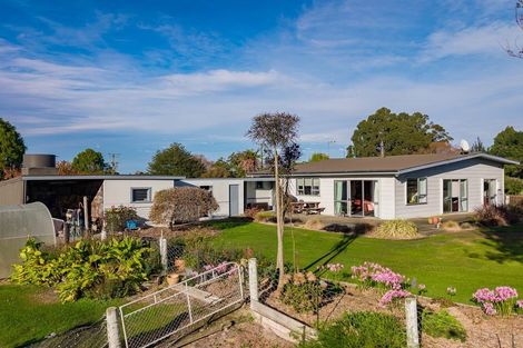 Photo of property in 15 Pembroke Street, Waimate, 7980