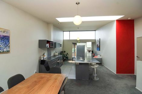 Photo of property in 12/2 Onslow Road, Khandallah, Wellington, 6035