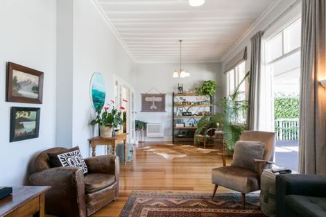 Photo of property in 11 Colenso Avenue, Hospital Hill, Napier, 4110
