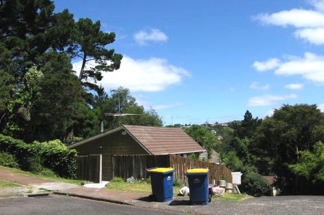 Photo of property in 2/2 Hobby Avenue, Birkdale, Auckland, 0626