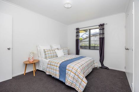 Photo of property in 12 Highbury Place, Nawton, Hamilton, 3200