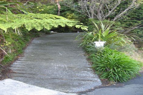 Photo of property in 53 Salford Street, Newlands, Wellington, 6037