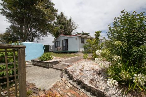 Photo of property in 1870 State Highway 1, Kaiwaka, 0573