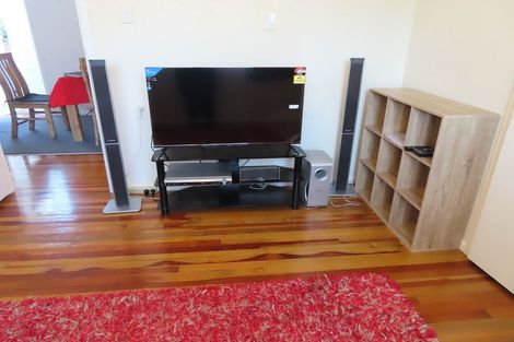 Photo of property in 60 Beazley Avenue, Paparangi, Wellington, 6037