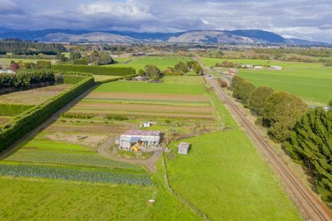 Photo of property in 24 Taylors Road, Otaki, 5583