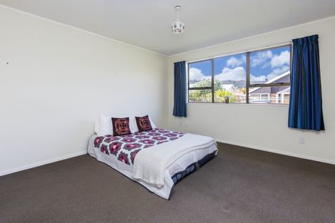 Photo of property in 48f2- Kowhai Avenue, Ebdentown, Upper Hutt, 5018