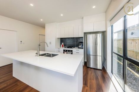 Photo of property in 11 Piripono Crescent, Pukekohe, 2120