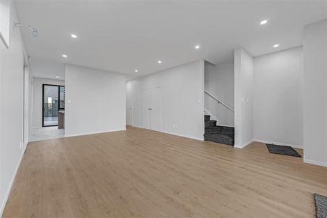 Photo of property in 14 Yellow Pear Lane, Karaka, 2578