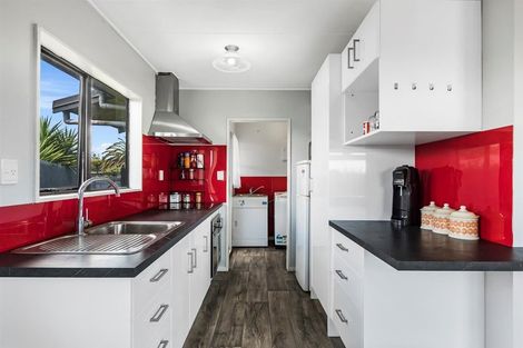 Photo of property in 5a Lee Street, Te Puke, 3119