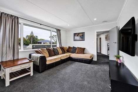 Photo of property in 11 Mccarthy Street, Hawera, 4610