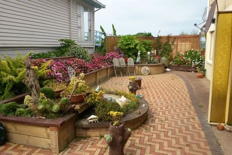 Photo of property in 33 Melandra Road, Stanmore Bay, Whangaparaoa, 0932