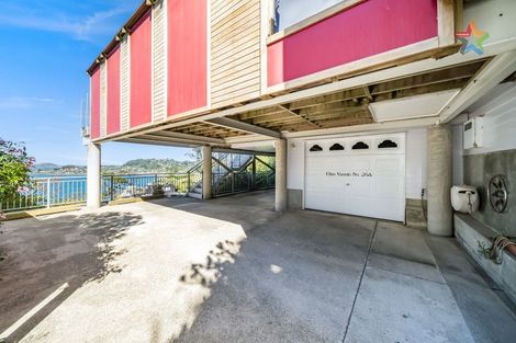 Photo of property in 26a Tai Paku Paku Road, Karaka Bays, Wellington, 6022