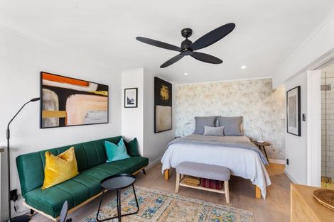 Photo of property in 14 Corry Avenue, Bluff Hill, Napier, 4110