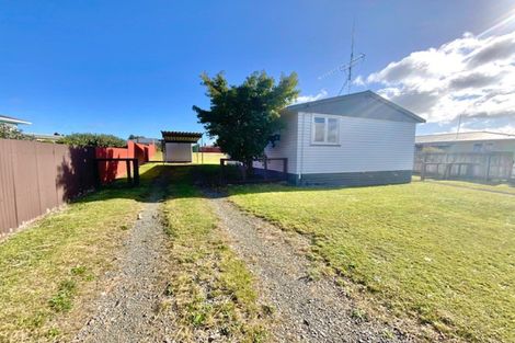 Photo of property in 16 Crathie Crescent, Tokoroa, 3420