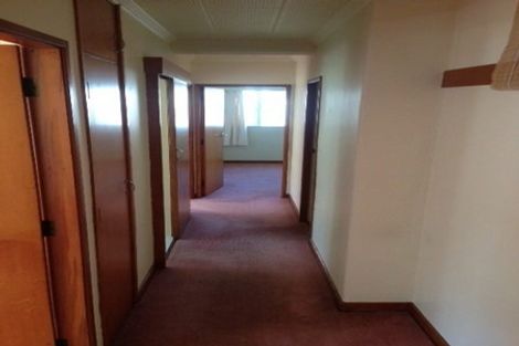 Photo of property in Westgate Flats, 4/36 Queen Street, Mount Victoria, Wellington, 6011