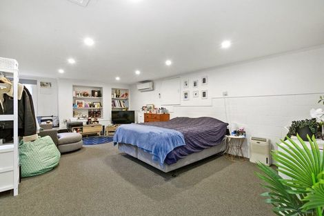 Photo of property in 322a Main Road, Tawa, Wellington, 5028