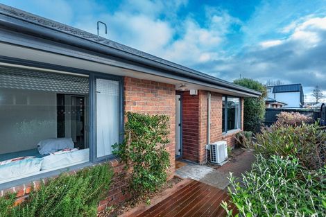 Photo of property in 69b Grafton Street, Waltham, Christchurch, 8011