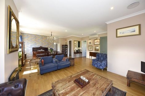 Photo of property in 122 Bishop Street, St Albans, Christchurch, 8014