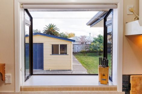 Photo of property in 2 Oban Place, Awapuni, Palmerston North, 4412