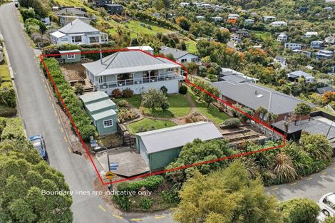 Photo of property in 12 Ross Terrace, Lyttelton, 8082