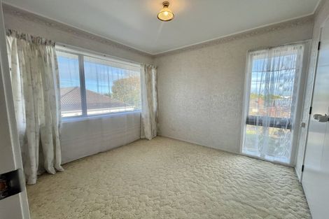 Photo of property in 3 Everglade Drive, Goodwood Heights, Auckland, 2105