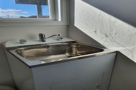 Photo of property in 33 Johnstones Road, Otara, Auckland, 2023