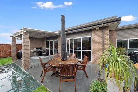 Photo of property in 6 Foxbury Court, Rototuna North, Hamilton, 3210