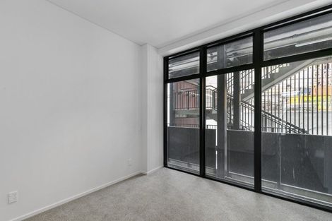 Photo of property in 105/11 Jean Caldwell Way, Island Bay, 6023