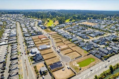 Photo of property in 4 Perehia Mews, Marshland, Christchurch, 8083