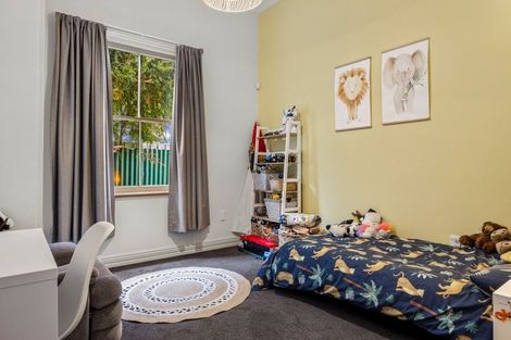 Photo of property in 5 Wiggins Street, Sumner, Christchurch, 8081