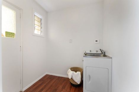 Photo of property in 292 Westminster Street, Mairehau, Christchurch, 8013