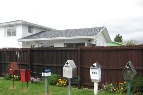 Photo of property in 17c Te Maru Place, Redwood, Christchurch, 8051