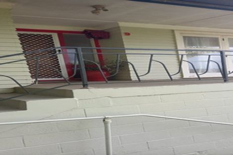 Photo of property in 9 Nandana Drive, Glen Eden, Auckland, 0602