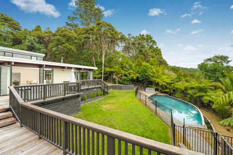 Photo of property in 14 Kopiko Road, Titirangi, Auckland, 0604