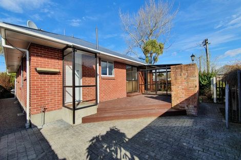 Photo of property in 1/44 Pinehurst Crescent, Russley, Christchurch, 8042