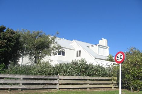 Photo of property in 92 Joseph Banks Drive, Whitby, Porirua, 5024